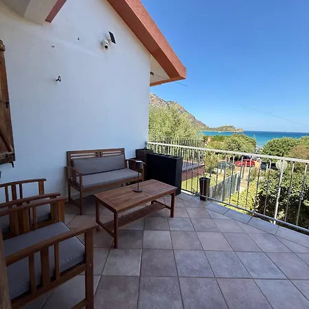 Luxury House Front Apartment