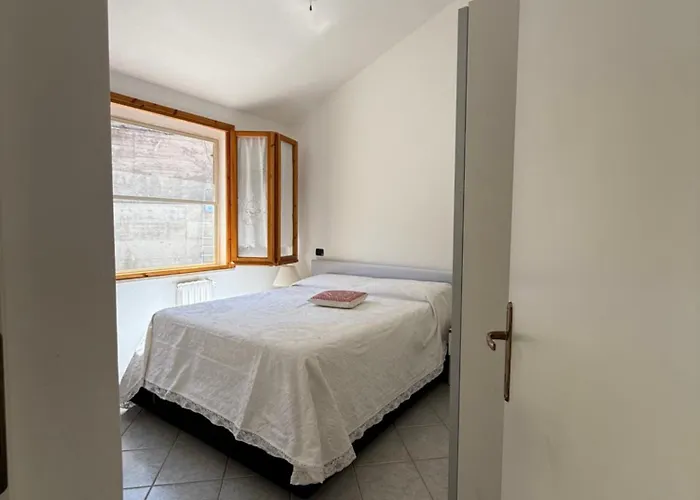 Daire Luxury House Front Tertenìa