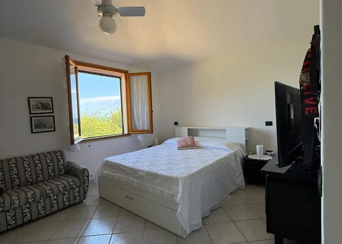 Daire Luxury House Front Tertenìa